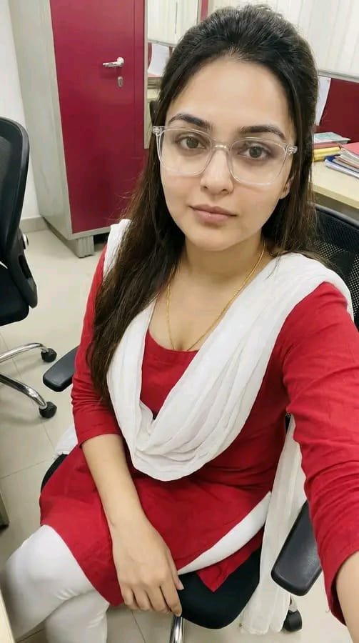 ️KAJAL,,,,PATEL ️1HR 1000 ️️2HR 1500 ️3HR 2500 ️FULL NIGHT 4000 FULL S...