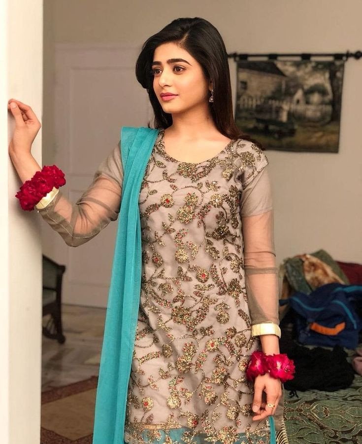 HALOL  CALL GIRL️ 𝟗𝟬𝟬𝟔𝟯𝟔𝟗𝟗𝟗𝟖 ️ CALL GIRL IN ESCORT SERVICE PROVIDING