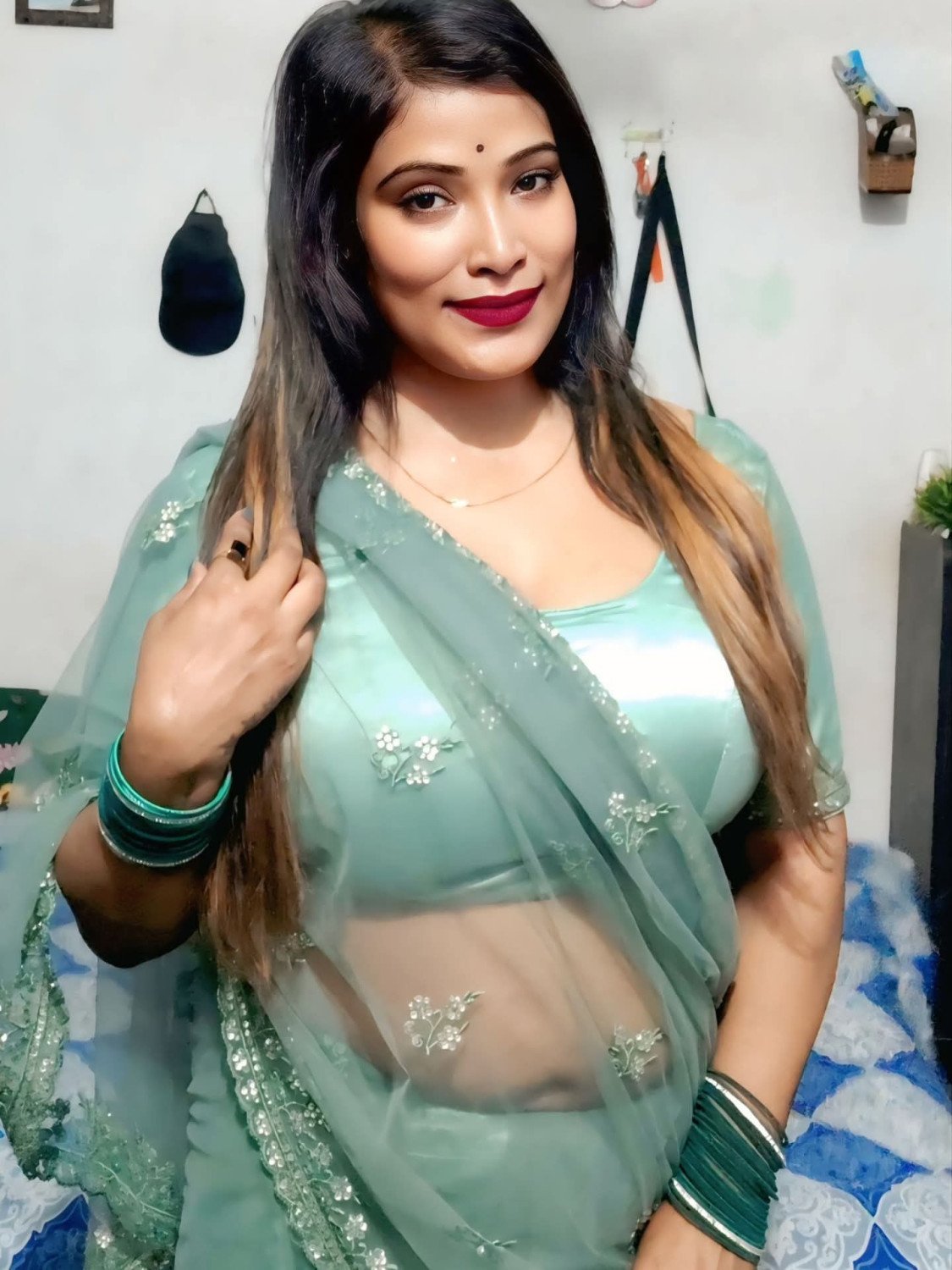Puja high profile genuine service in lucknow
