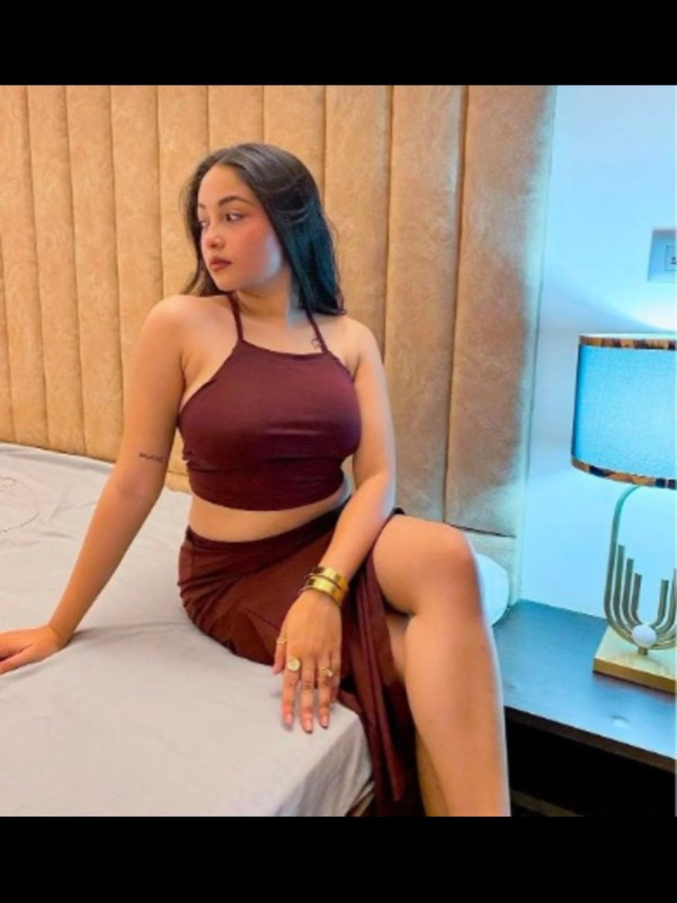 1hr️9002hr.15003hr20004hr2500full night3000 full enjoy full hot