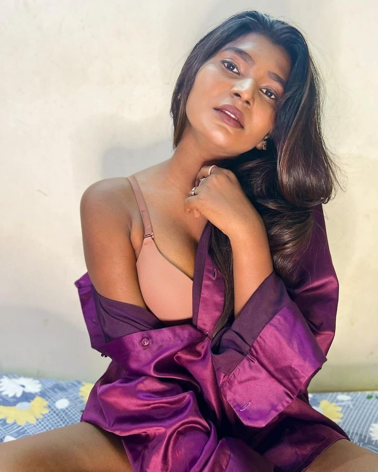 Kajal sharma call girlservice 24hr available 1hr1500'2hr2000 full nigh...