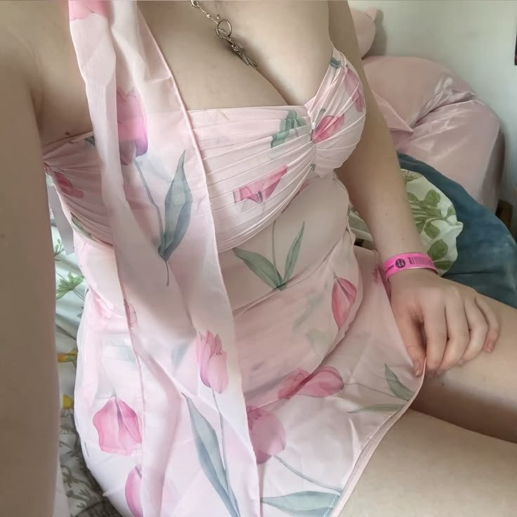 Agra high profiles model college girl available call me