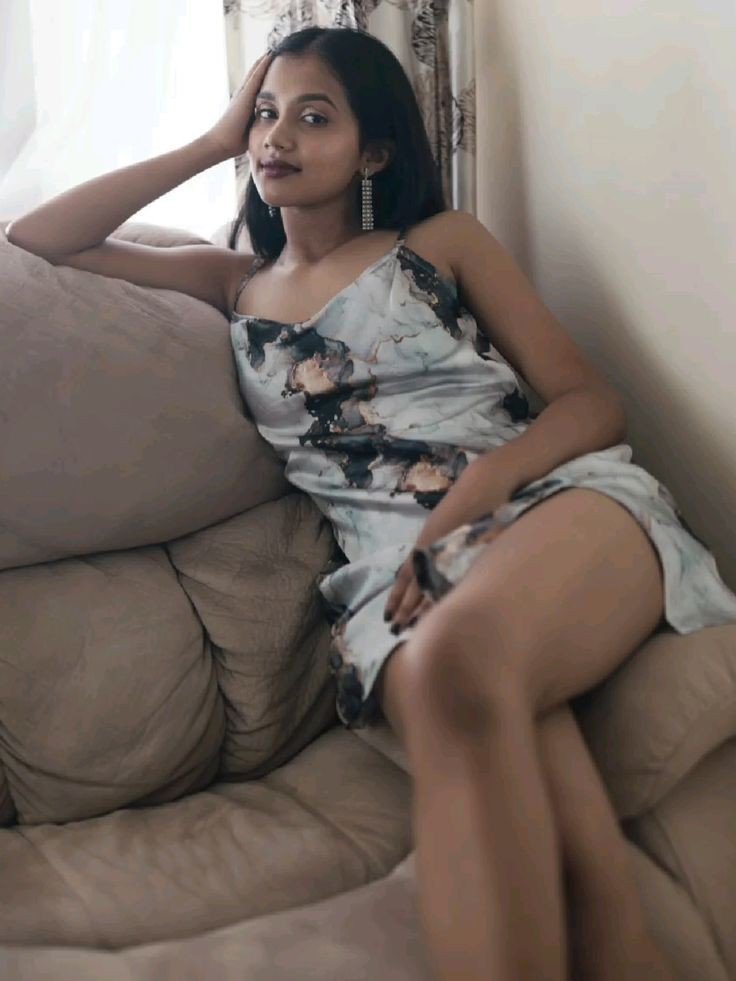 Agra high profiles model college girl available call me