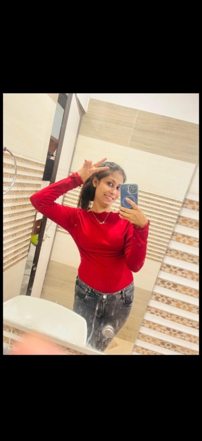 Aviraman  CALL GIRL OYO HOTEL 9162614065 CALL GIRL ESCORT SERVICE