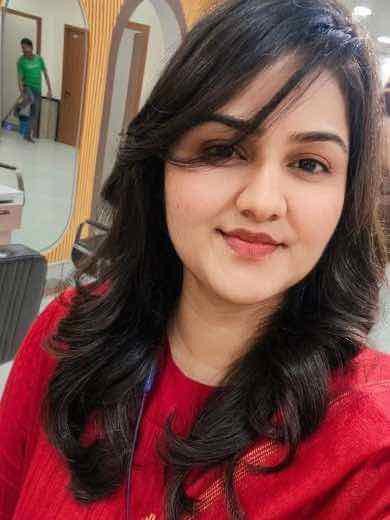 Ratlam  Top model  𝟵𝟯𝟬𝟰𝟲𝟭𝟱𝟭𝟮𝟳 college call girl service available  in