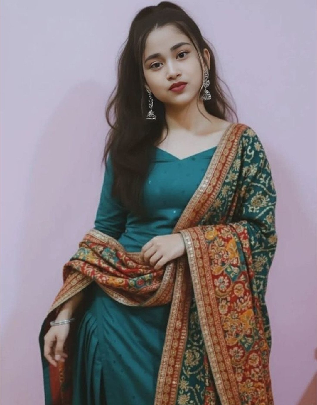 HIGH  PROPHILE ️ RIYA ️ SHARMA ️NEW MODEL  COLLEGE ️LOW️ PRICE ️️HOT G...