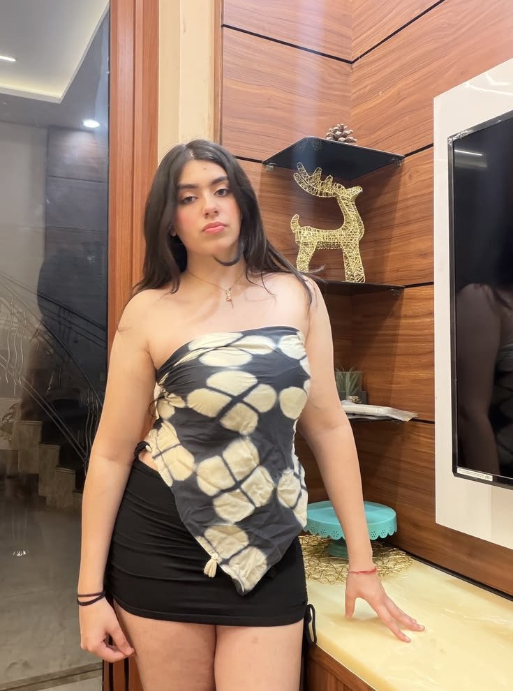 Agra high profiles model college girl available call me