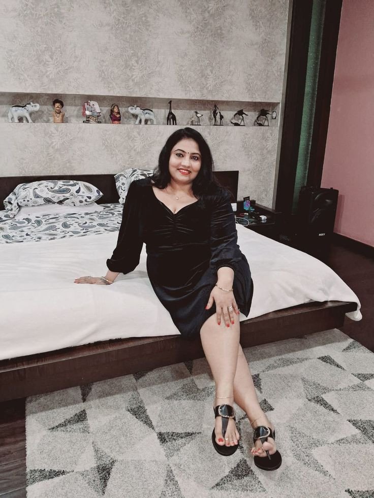 Agra high profiles model college girl available call me