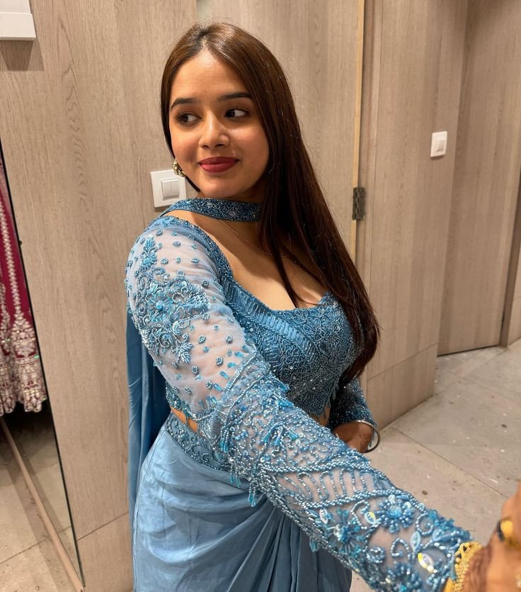 Hotel Service  Room Service  Home Services  𝟮𝟰 hr Available  Full Sex...