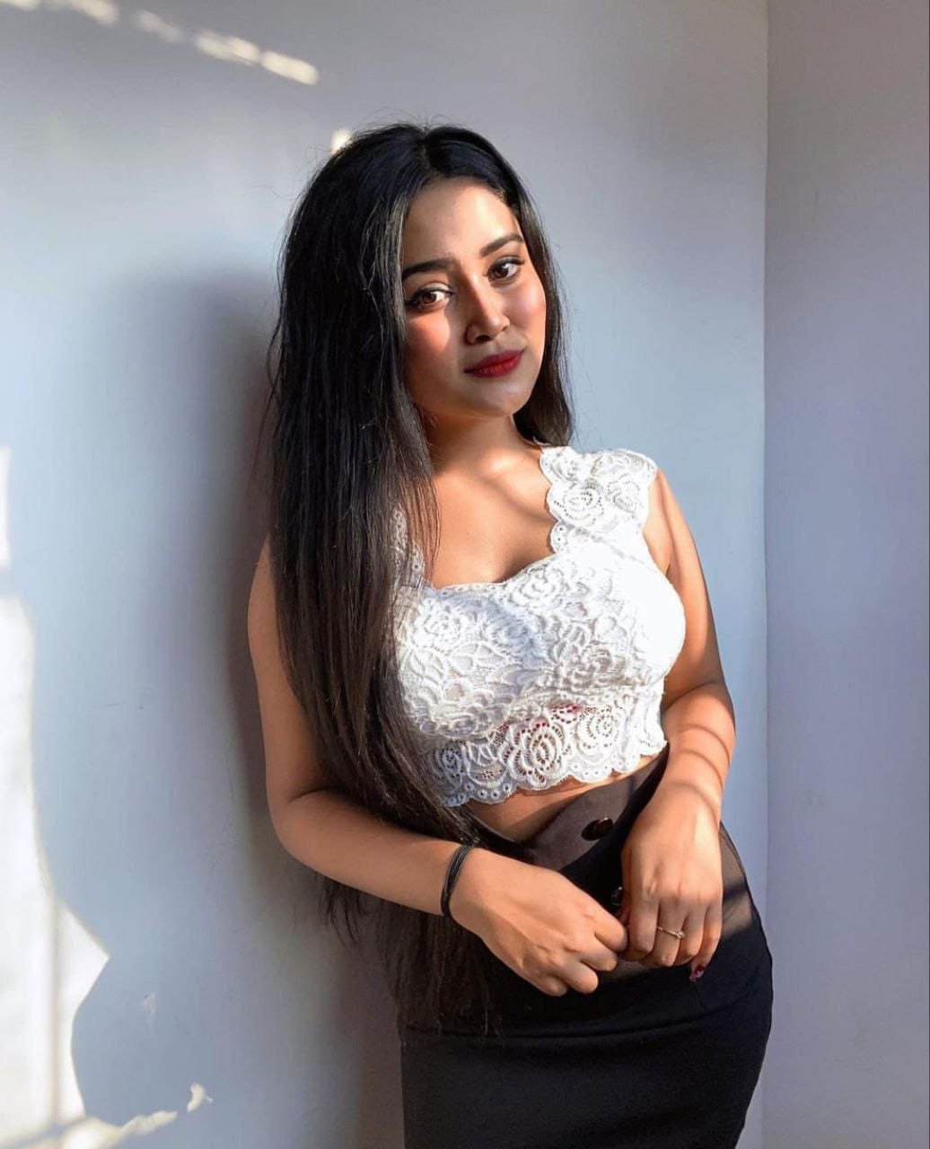Sasaram  Top model  𝟵𝟯𝟬𝟰𝟲𝟭𝟱𝟭𝟮𝟳 college call girl service available  in