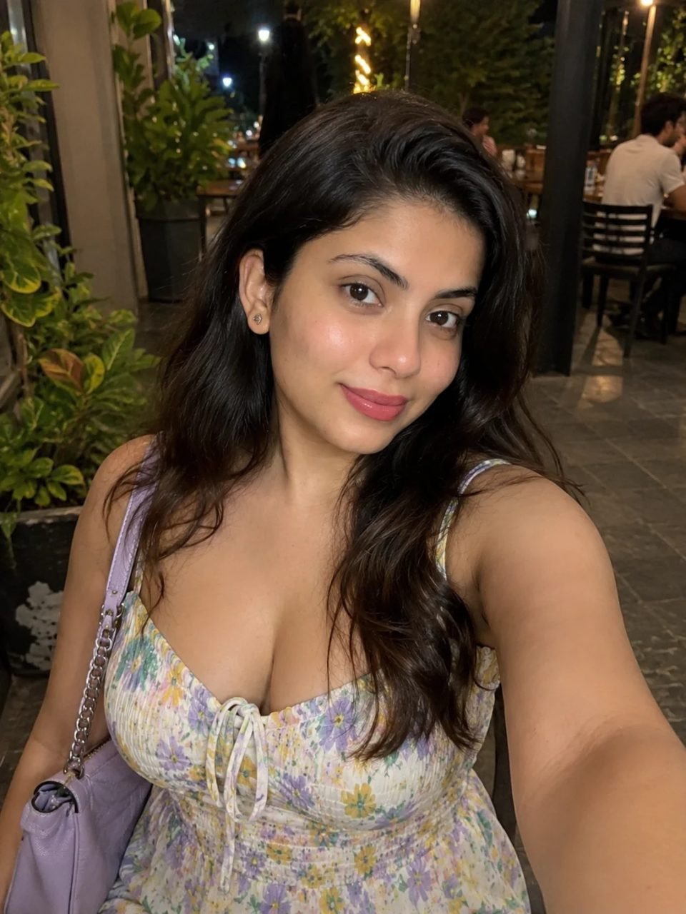 Hii sir low price vip model full satisfied and trusted service availab...