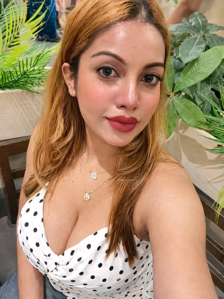 Agra high profiles model college girl available call me