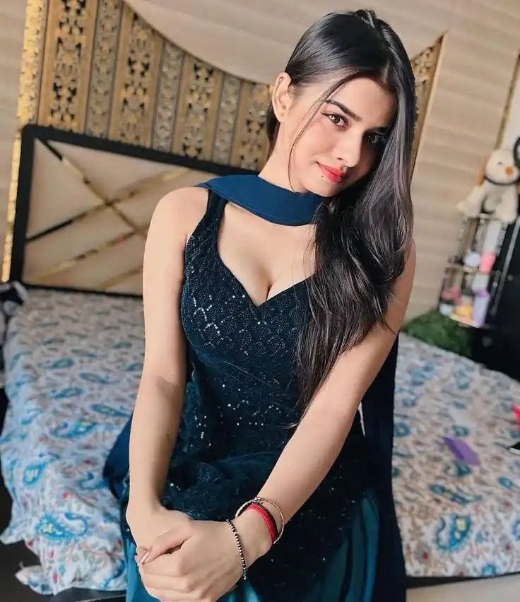 (1) hours 900 (2)hours 1500 (3) hours 2000 full night 4000 Kajal Patel...