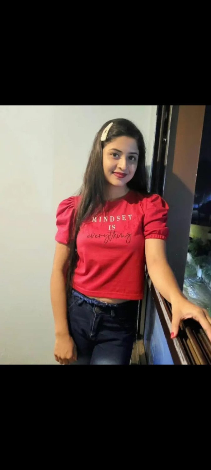 (1) hours 900 (2)hours 1500 (3) hours 2000 full night 4000 Kajal Patel...