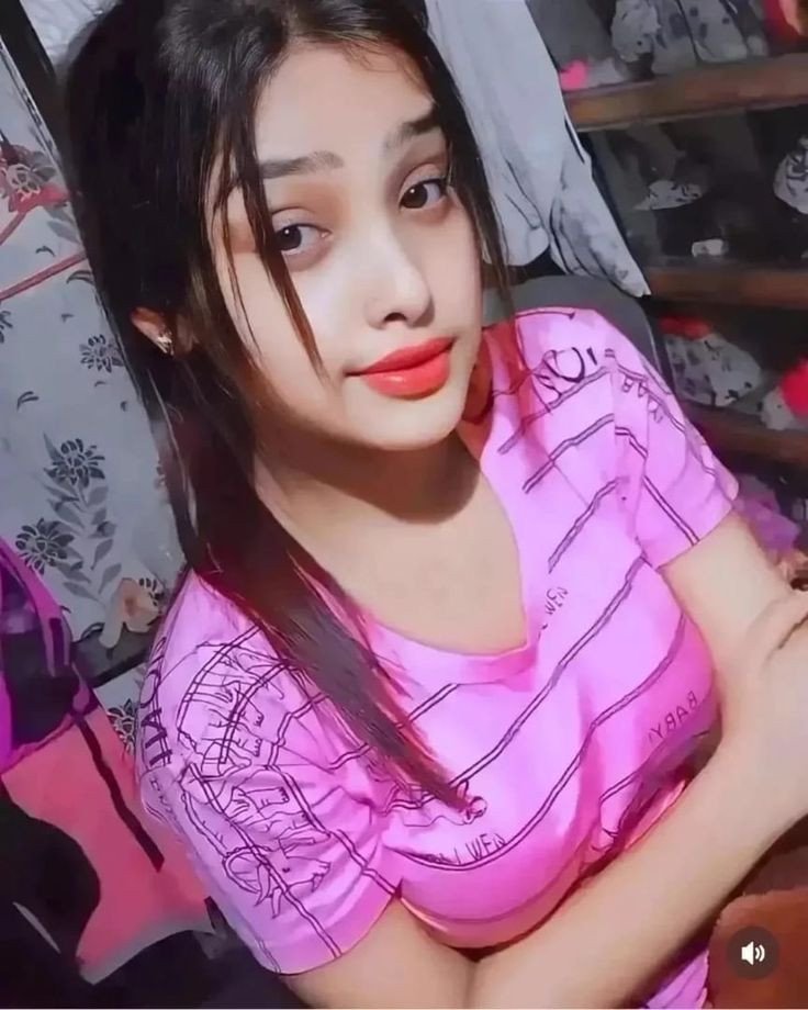 Home  service ️hotel service  full enjoy 24 ️hour available college gi...