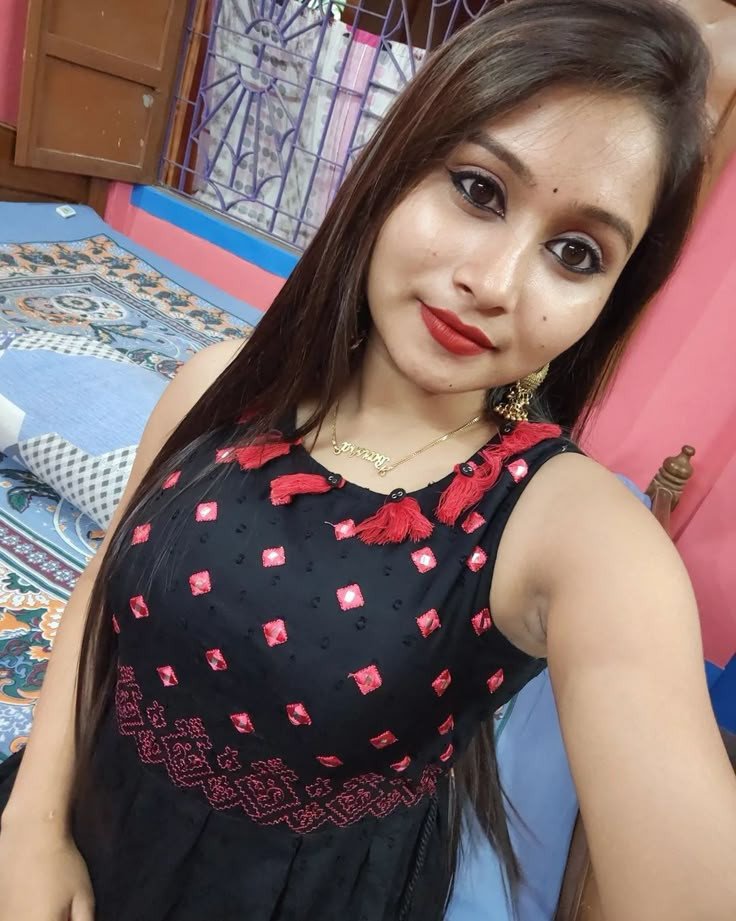 Home  service ️hotel service  full enjoy 24 ️hour available college gi...