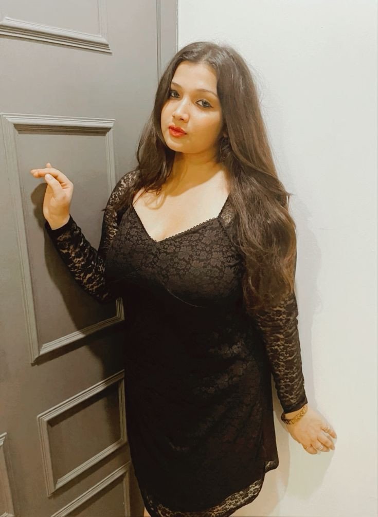 I am genuine girl hot  whatsapp video chat  nude show me
