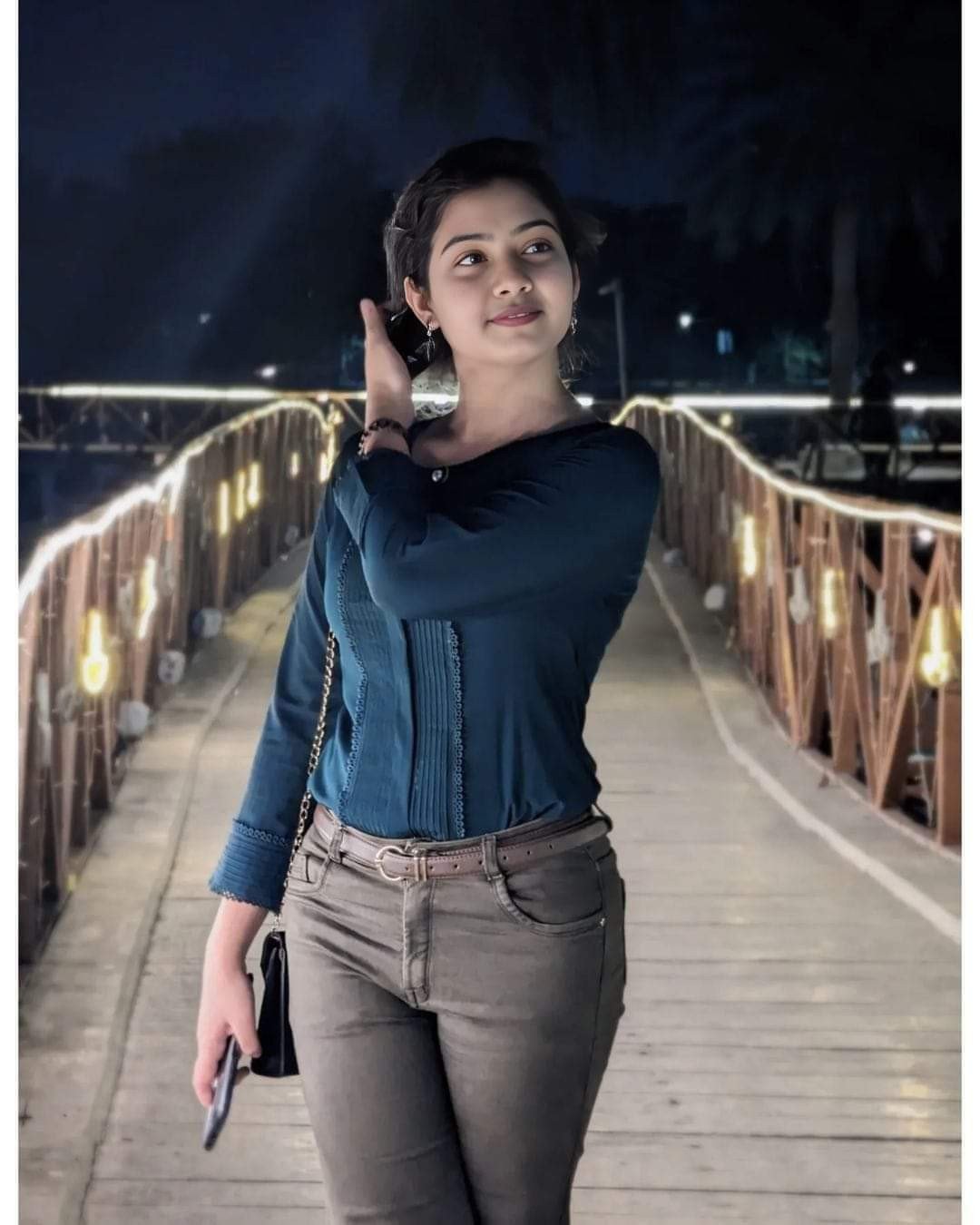 Allahabad escort service call girl available escort