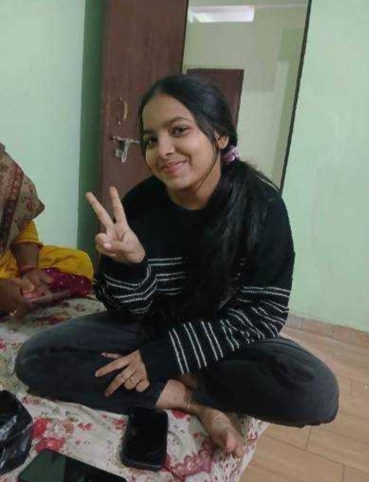 1hr  800 /- . 2 hr  1300 /- . 3 hr  1800 /- . 4 hr  2000 /-  full nigh...