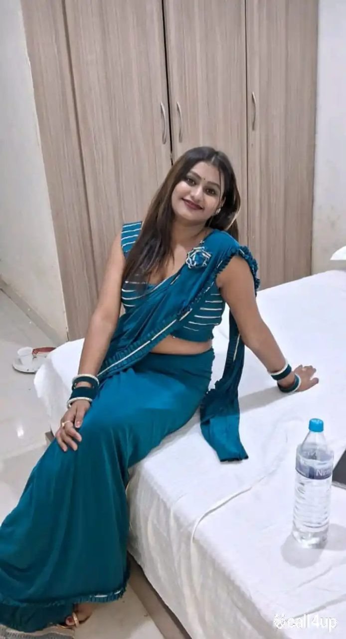 Low price pure injoy ke sath service rahega Hotel service home service...