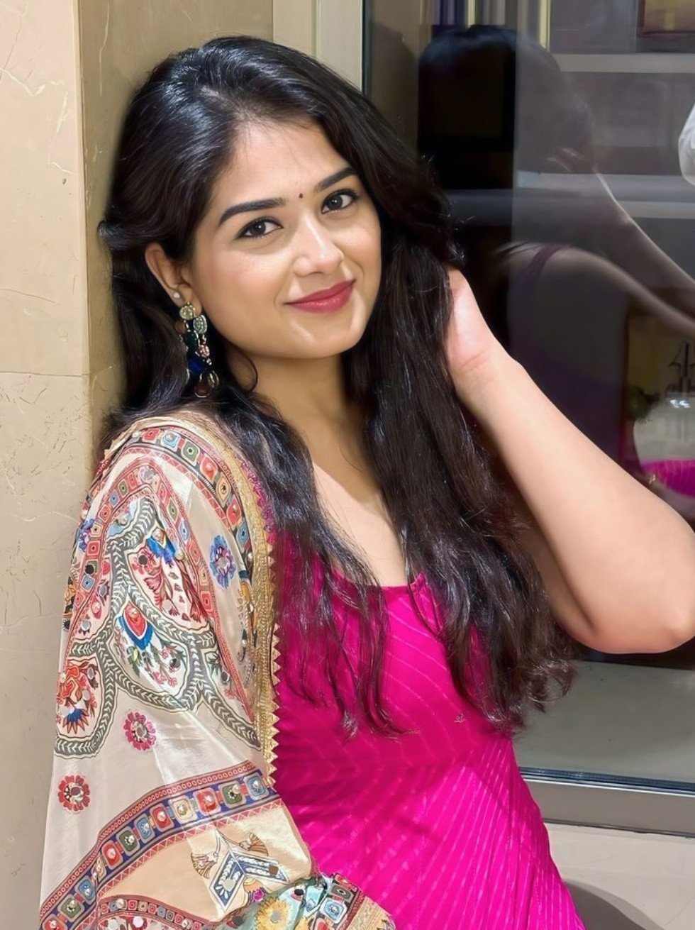 High profile independent college girl house wife aunty provide service