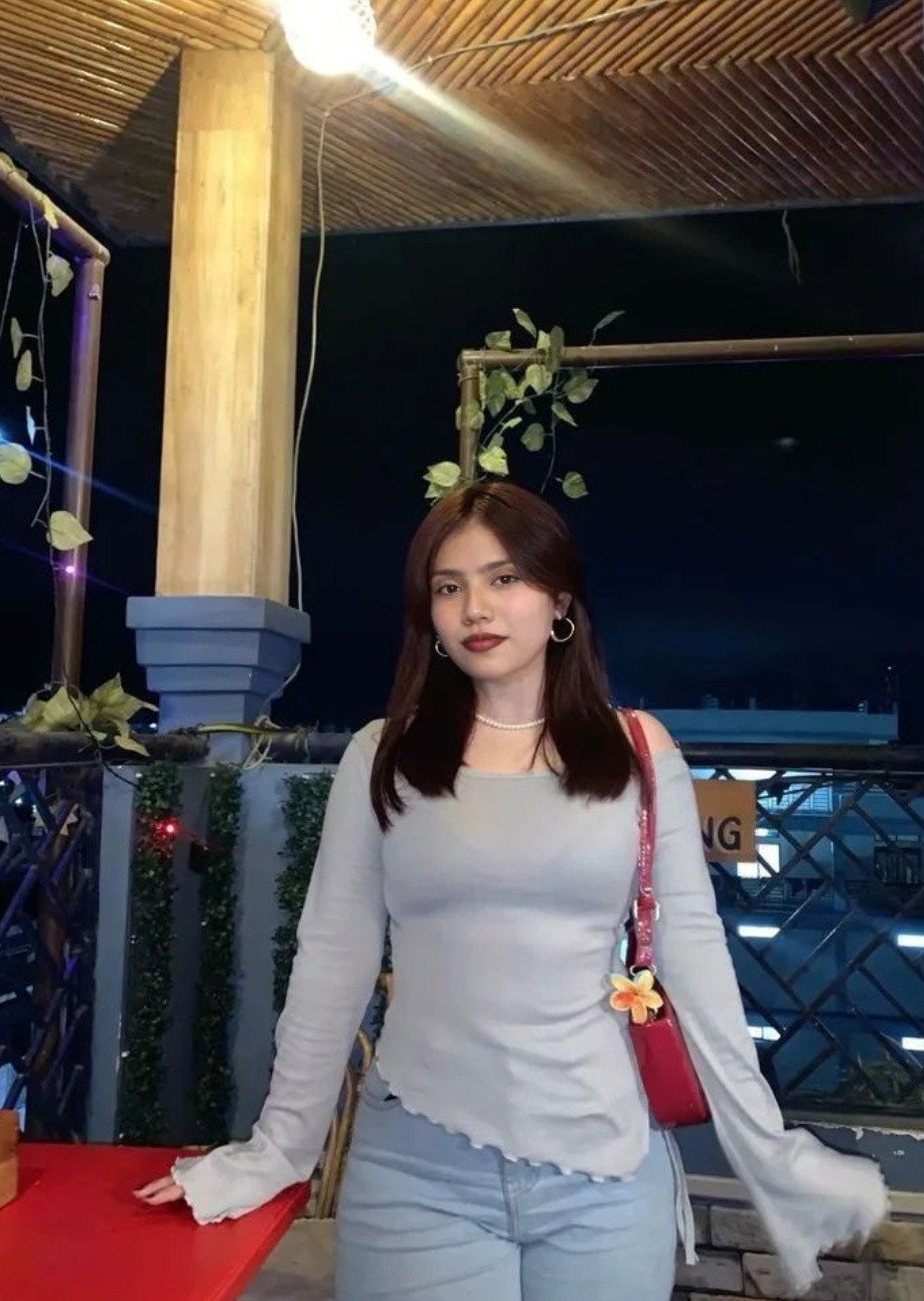 High profile independent college girl house wife aunty provide service