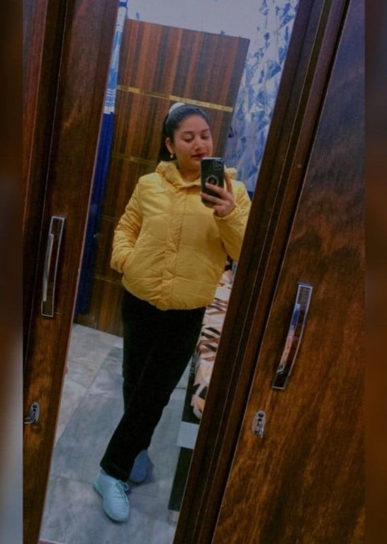 v-call-me-vip-model-ke-sath-service-rahega-home-service-hotel
