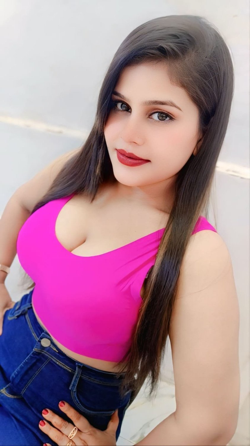 Call me 100% genuine come full enjoy service rahega home service Hotel...