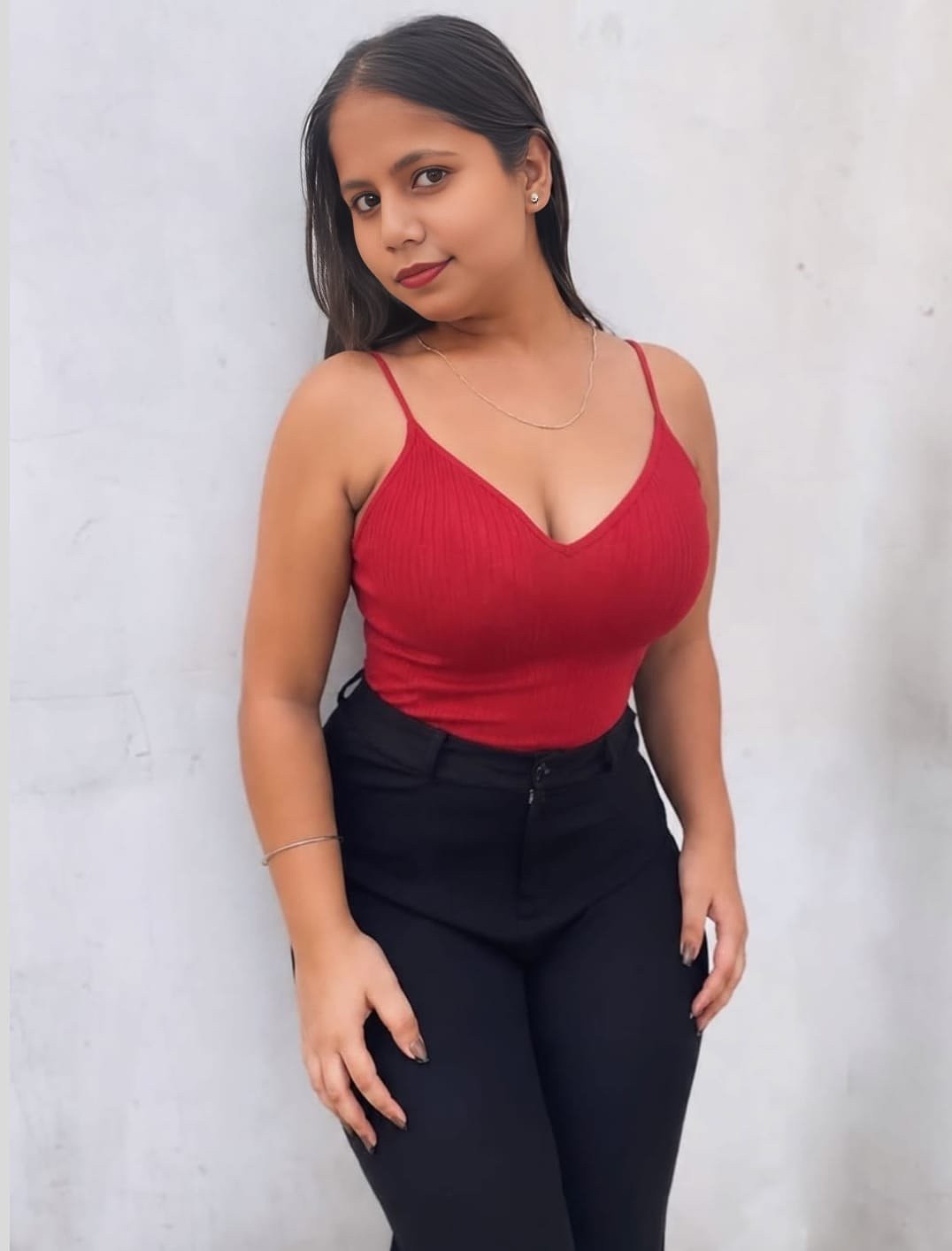 Call me VIP model ke sath service rahega home service Hotel service ho...