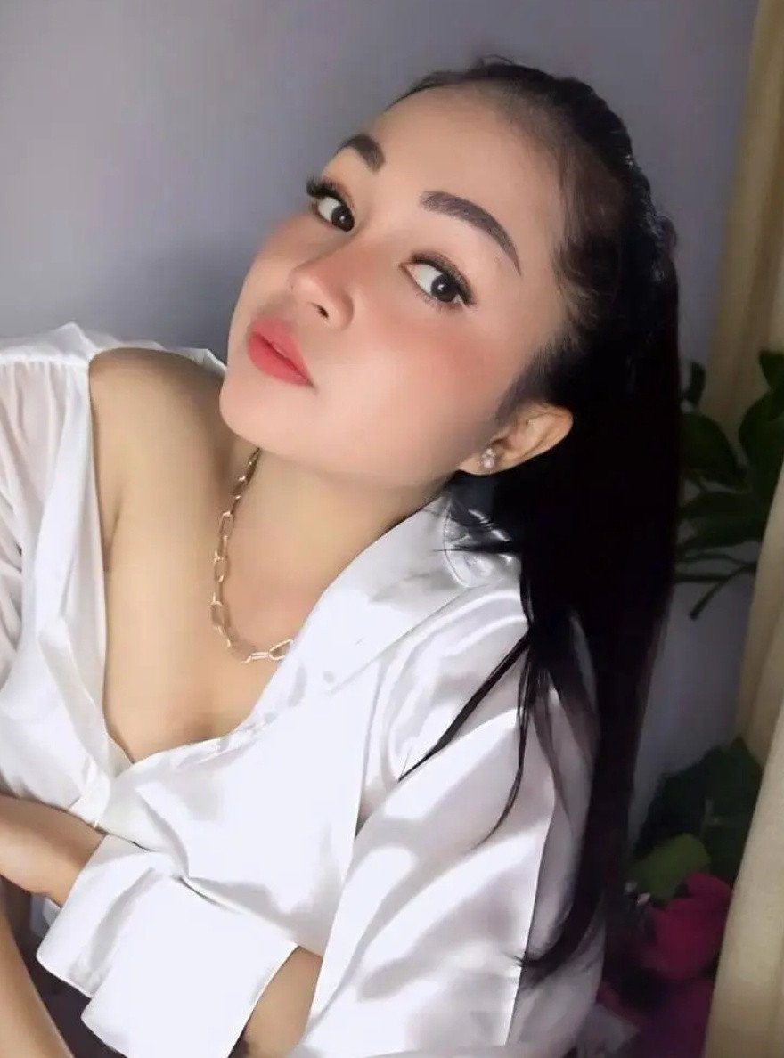 High profile independent college girl house wife aunty provide service