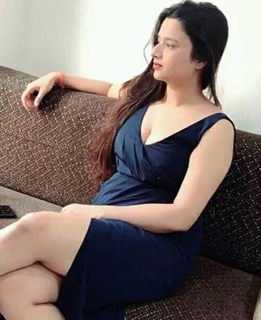 2k-shots-call-girls-in-lajpat-nagar-delhi-escorts