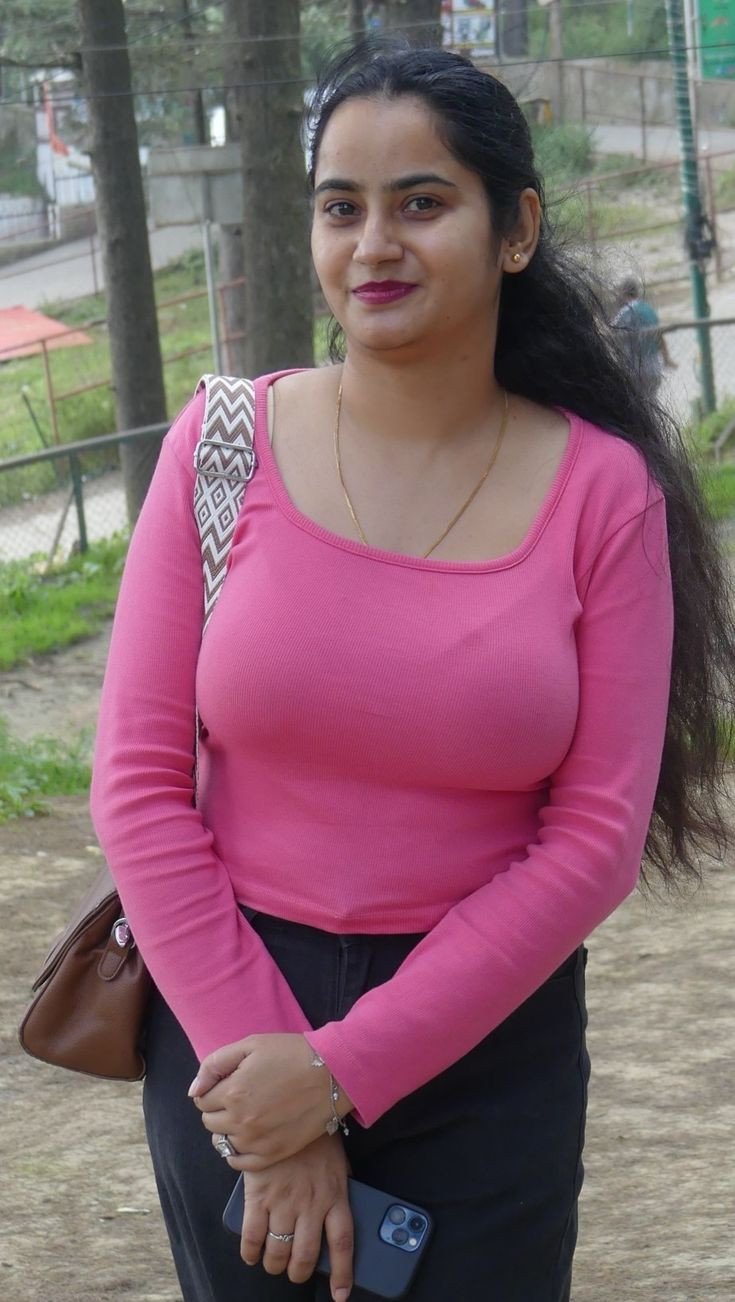 Sex service provide 24 hour service 100% safe and secure service pleas...